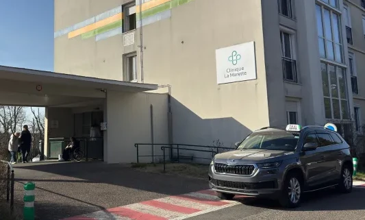 les-taxis-scherrens-saclas-sud-flotte-conventionnes